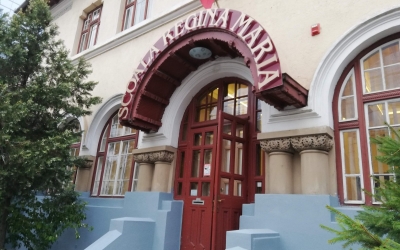 Elevii de la „Regina Maria” se întorc fizic la școală. Procentul a crescut de la 45,20% la 60,38%