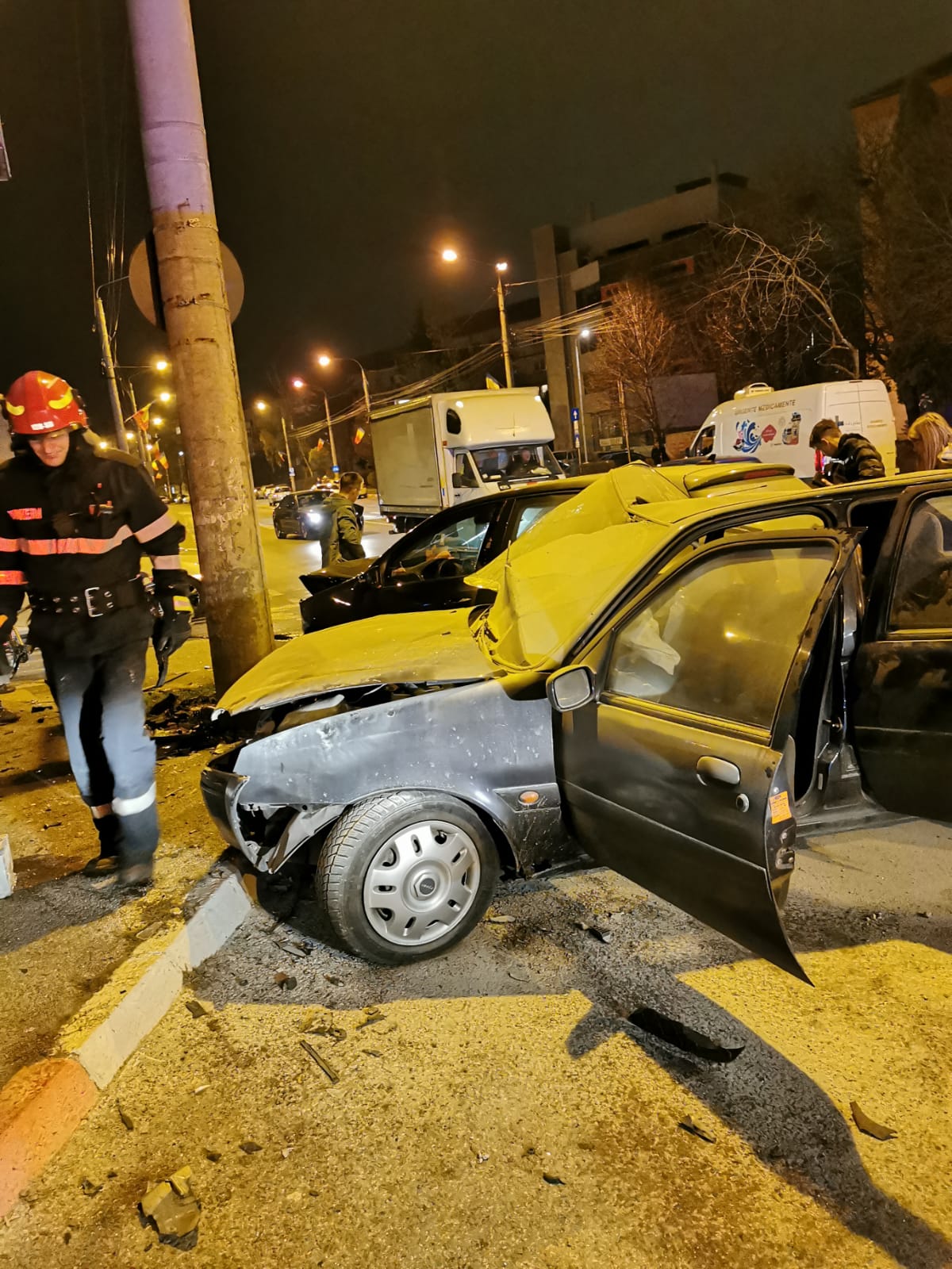 Cum s-a petrecut accidentul grav de pe Rahovei: un șofer a intrat pe contrasens