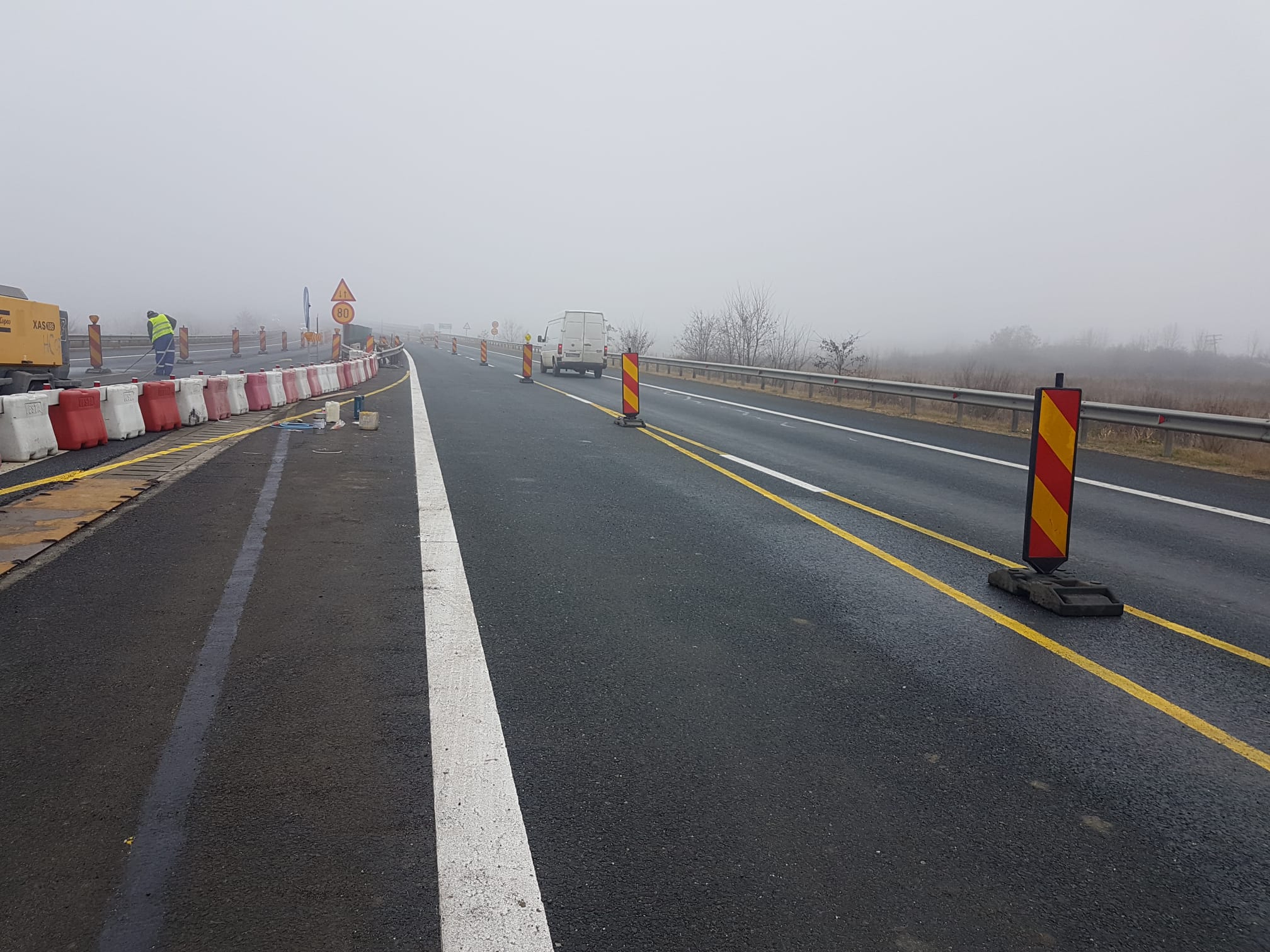 Lucrările pe A1 din zona tunelului de la Săcel se mută pe sensul Sibiu - Sebeș