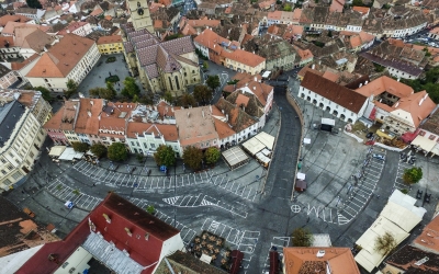 Sibiul, în programul de guvernare PSD-PNL-UDMR: tren metropolitan, stație CFR la aeroport, autostradă spre Brașov, varianta ocolitoare Sibiu Sud și microregiune alături de Brașov