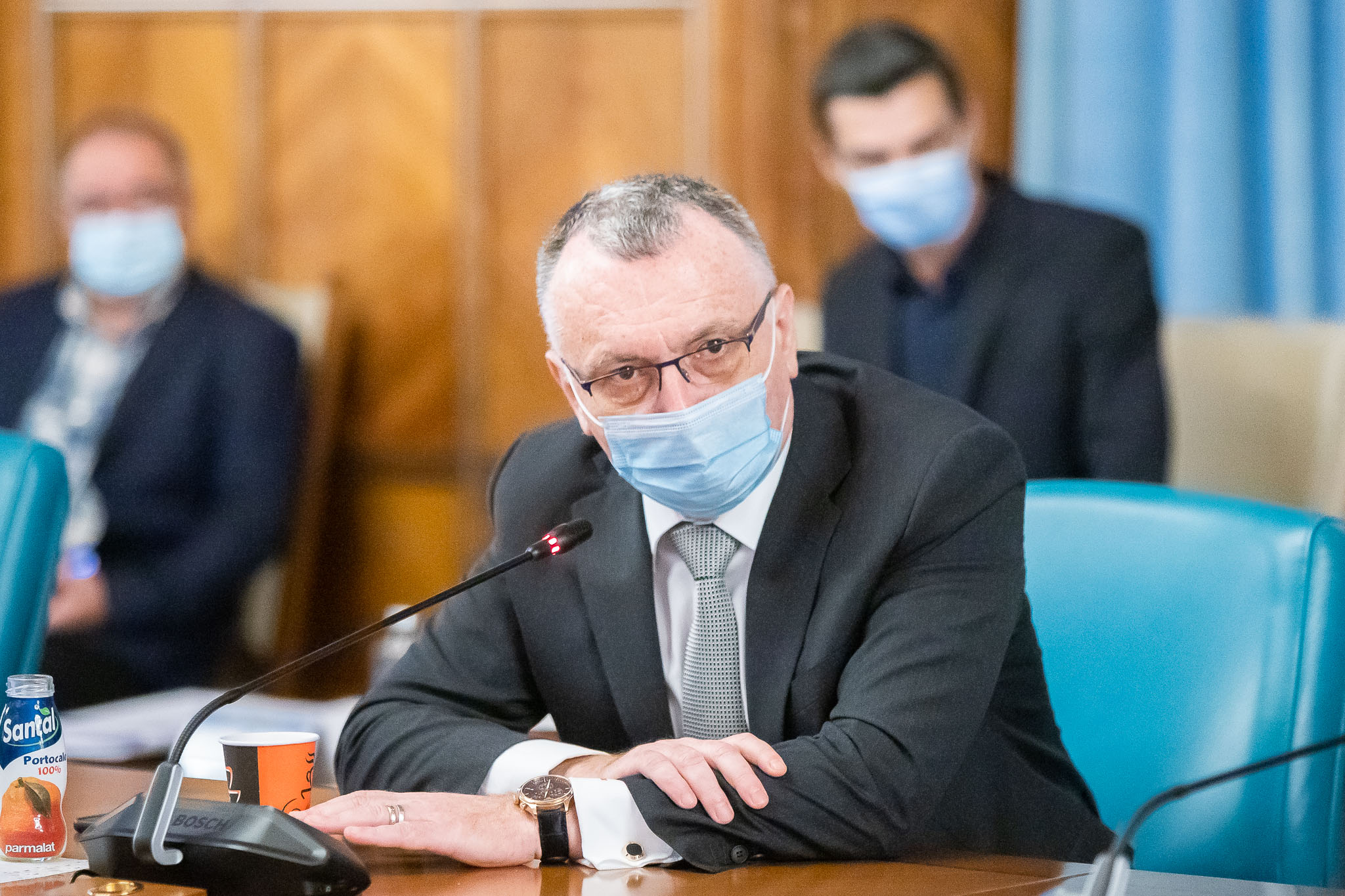 Cîmpeanu: Vor fi distribuite, astăzi, 6,5 milioane de teste de salivă în toată țara