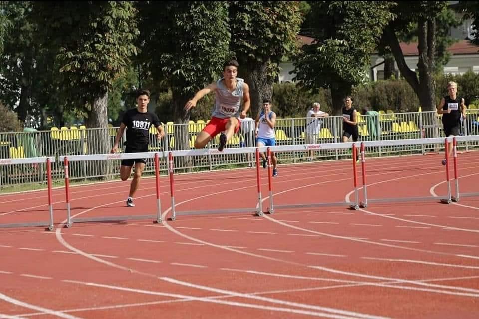 Alex, campionul la atletism al Sibiului: Anul viitor vreau să urc pe podium la Balcaniadă și să mă calific la Mondiale