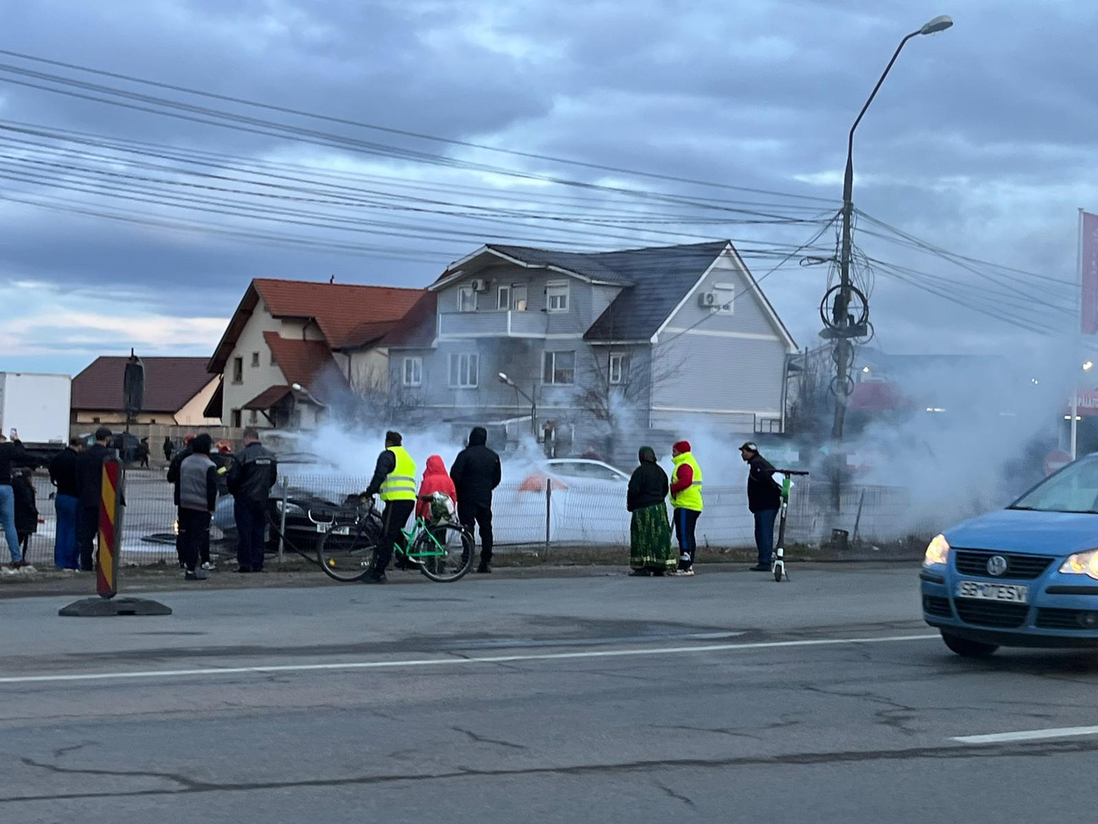 Actualizare. BMW-ul a ars din cauza unui scurtcircuit electric