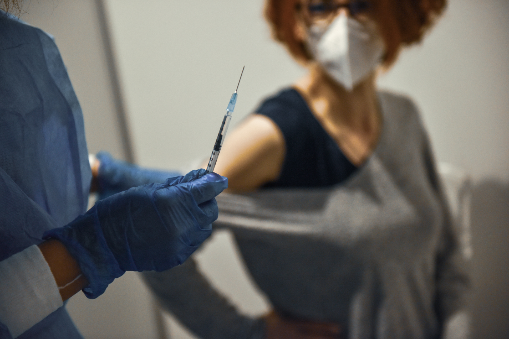 Baciu despre strategia de vaccinare anti-COVID: obiectivul pentru 2023 este imunizarea a 90% a populaţiei generale eligibile