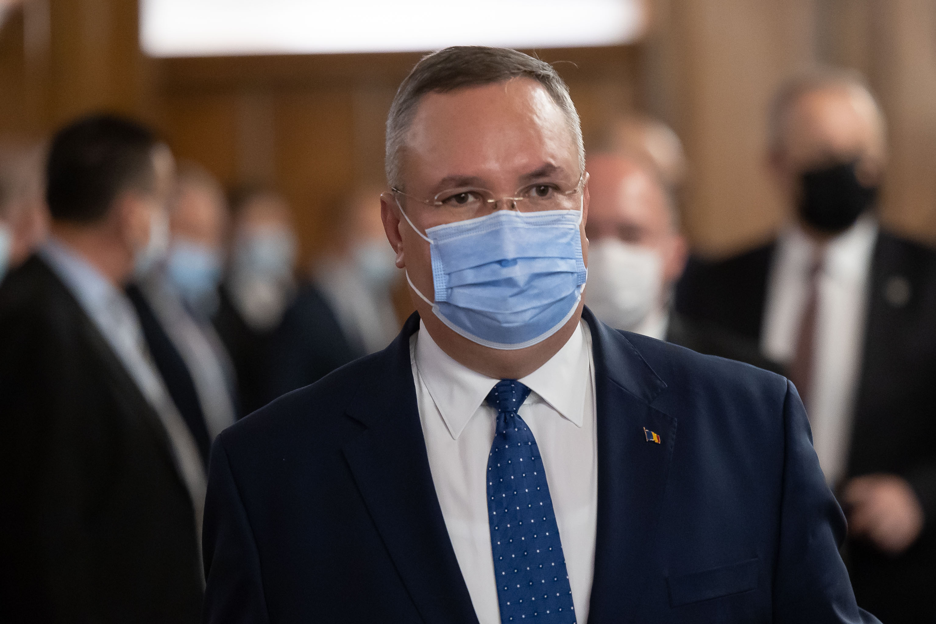 Ciucă: Sperăm ca până la finele anului să putem avea Legea certificatului COVID