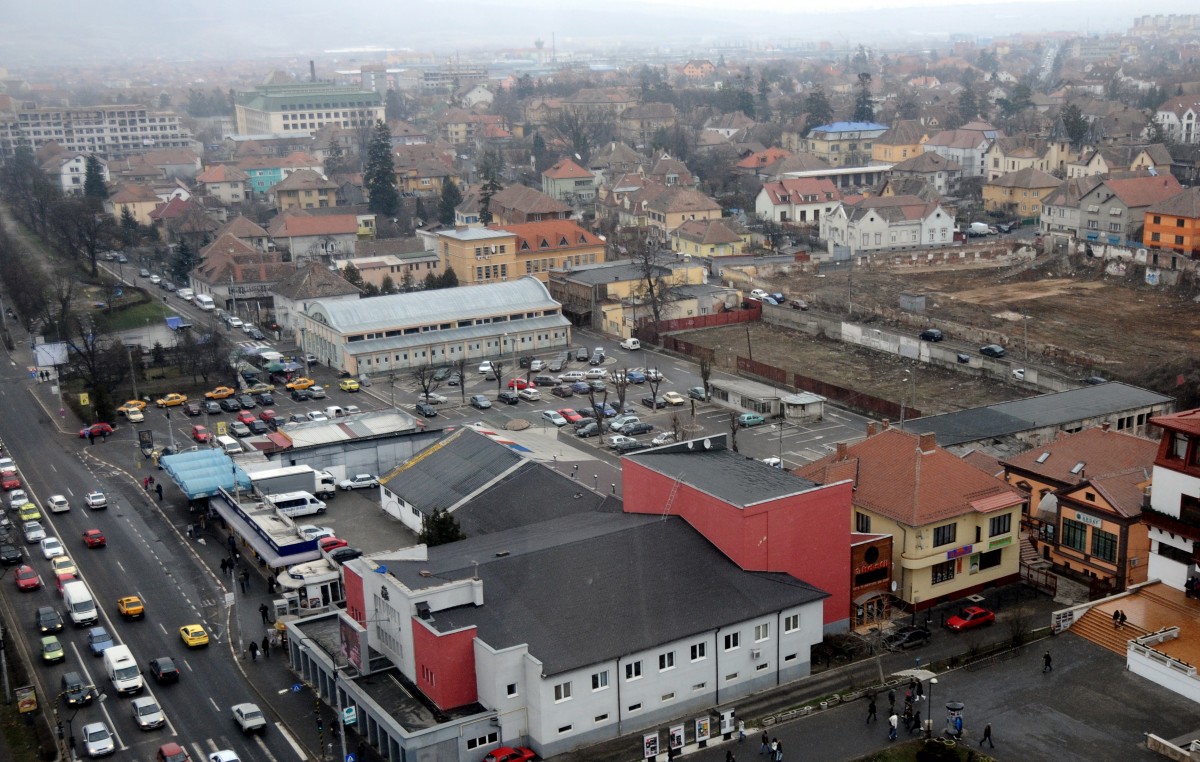 Primarul Fodor: Sibiul nu a putut reconstrui sala de sport din centru din cauza angajaților acesteia