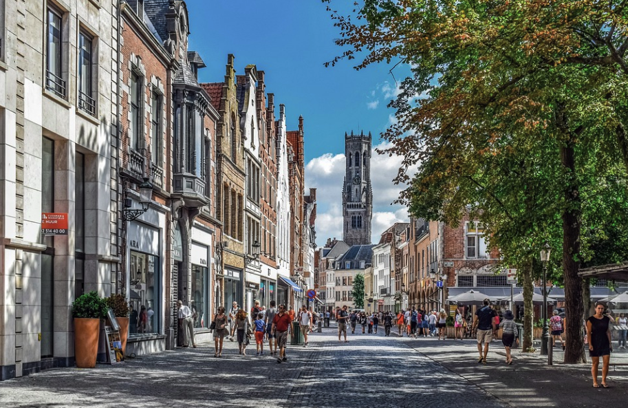 „Nu închiderii nedrepte!”. Lumea culturală a ieşit în stradă, în Belgia