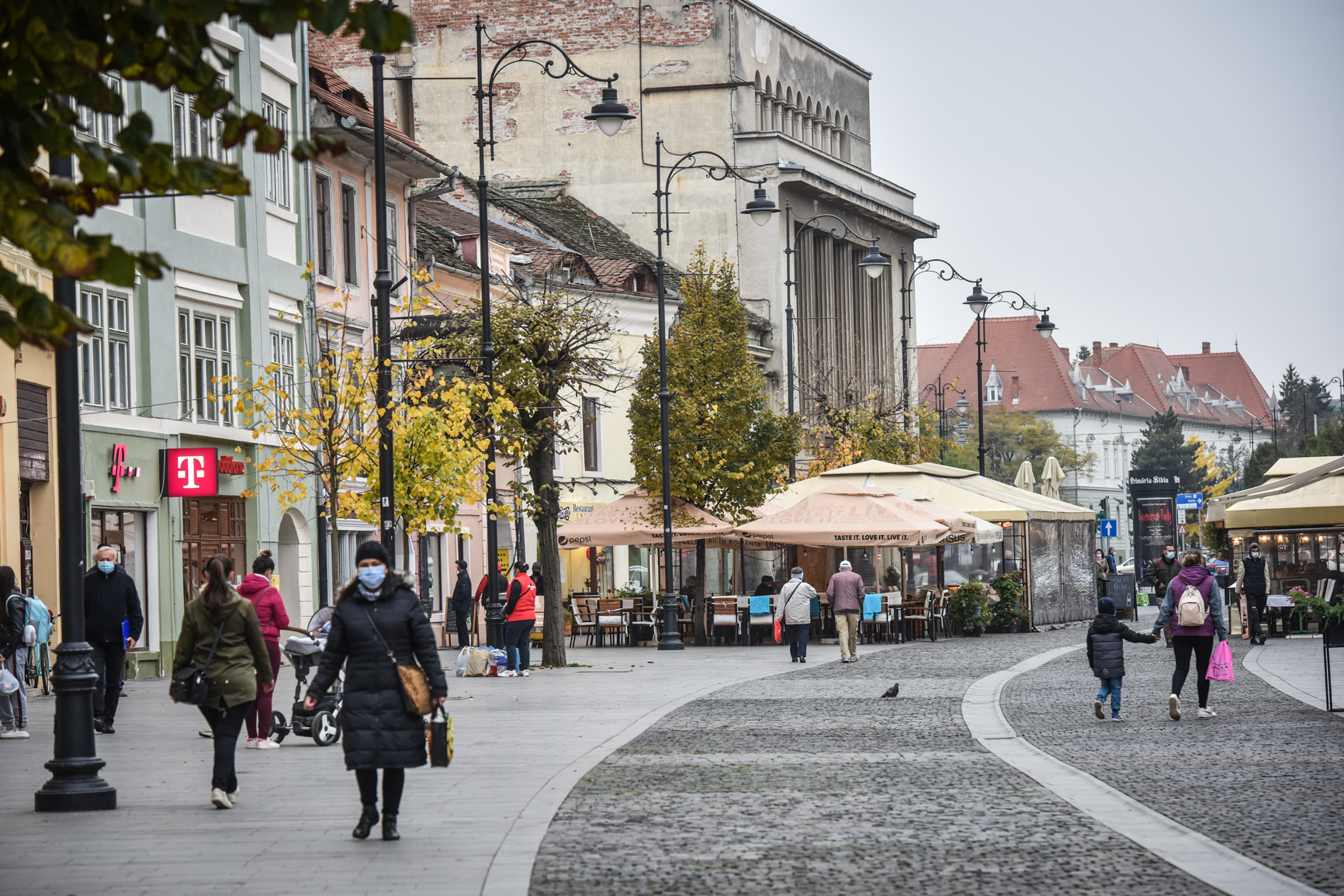 10 amenzi pentru nepurtarea măștii. Sancțiuni de 3.500 de lei, într-o zi