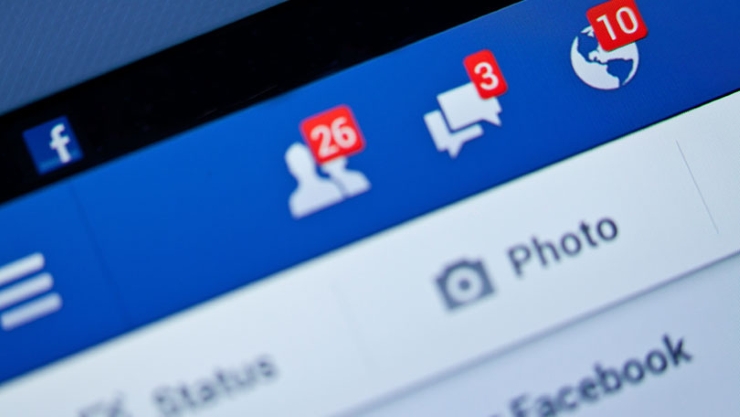Un bărbat din Iași a fost condamnat să-i ceară scuze pe Facebook fostei sale soții