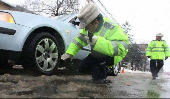 Reactia Poliției la codul galben de zăpadă anunțat în tot județul