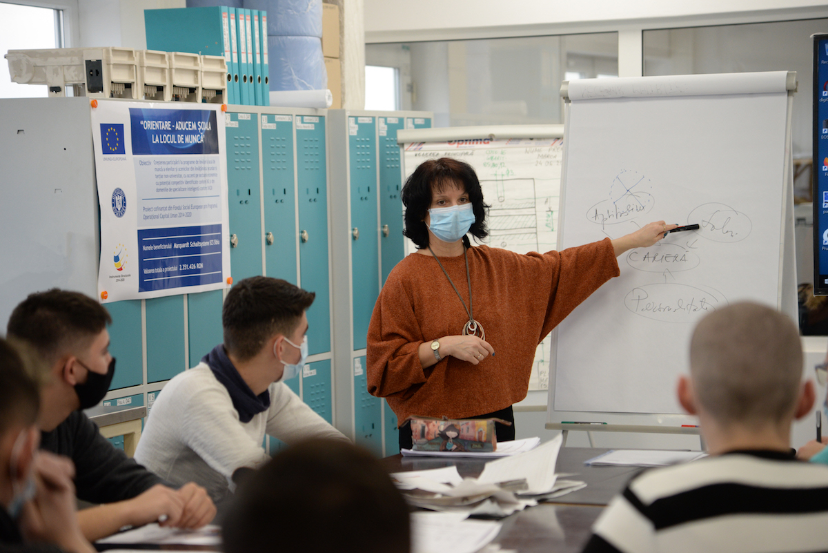 Liceenii reiau practica la Marquardt