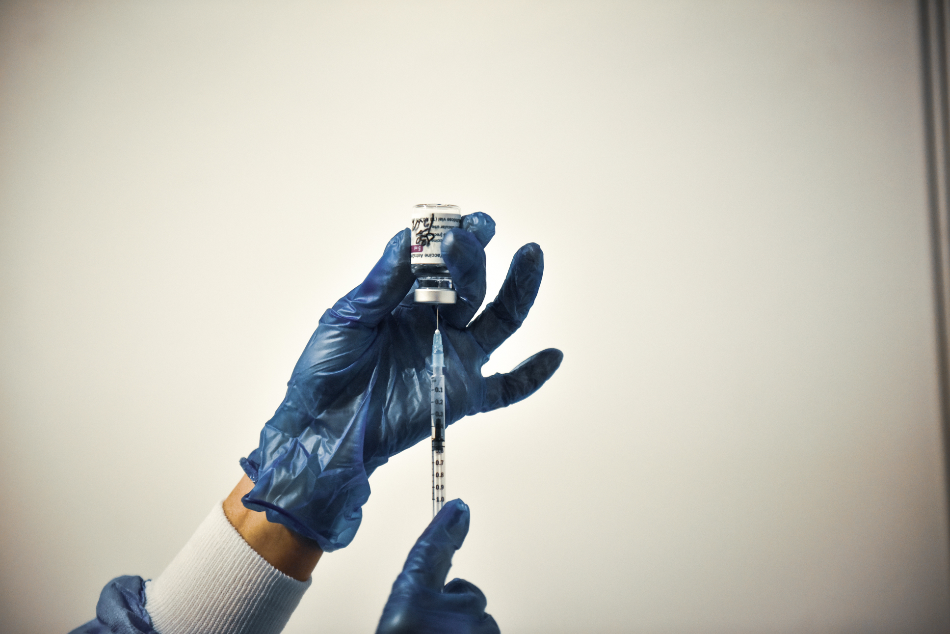Doar 13% dintre cadrele didactice s-au vaccinat până acum, deși pe platformă s-au înscris aproape 49%
