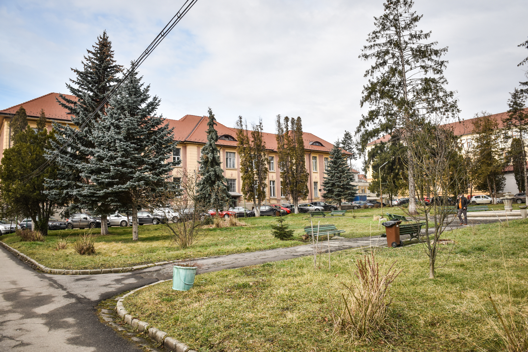 Peste 4,2 milioane de lei s-au cheltuit pentru cazarea la hotel a cadrelor medicale în pandemie