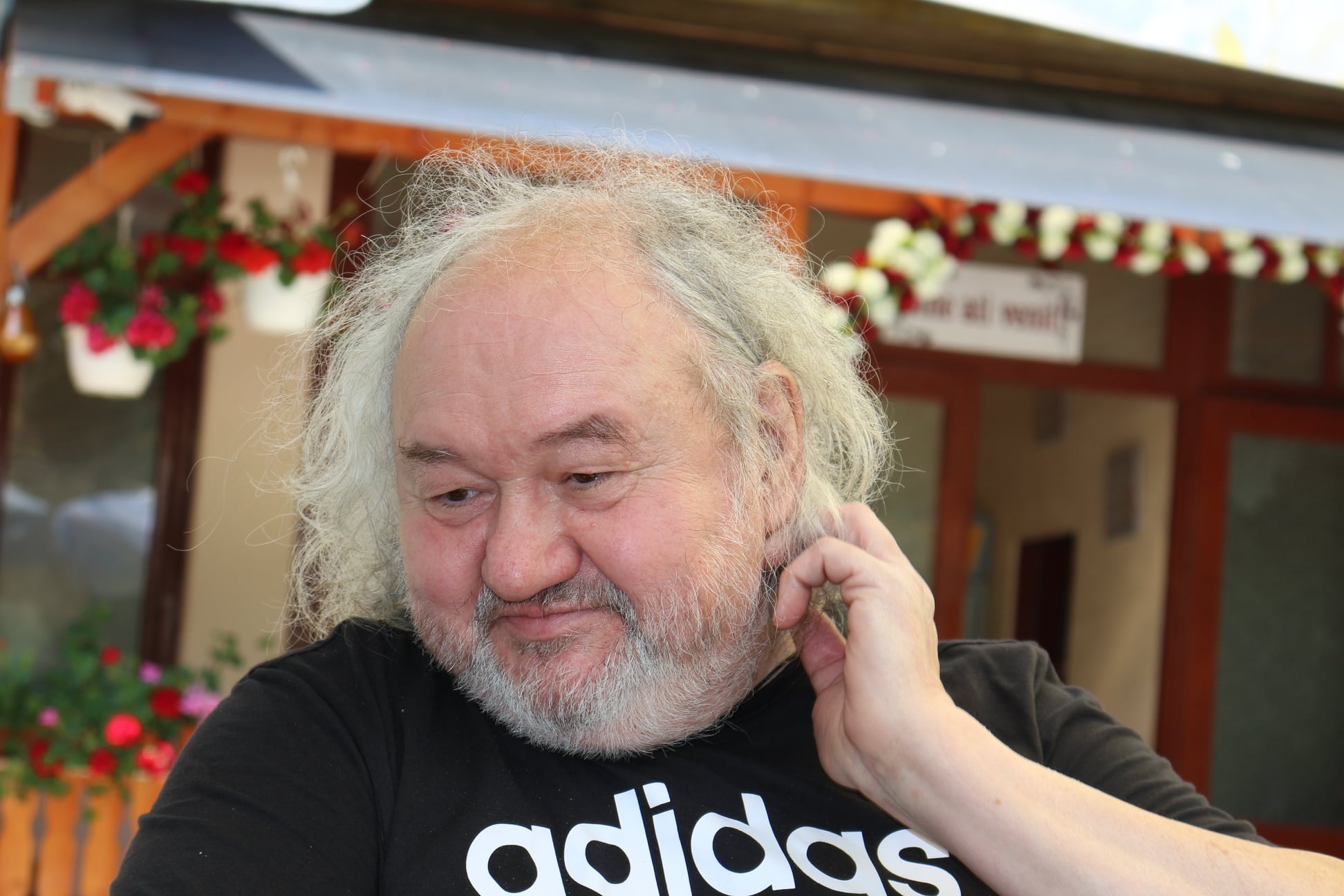 Sibianul Adrian Ordean, la 66 de ani: Poate, pe sfârşitul anului, putem spera la ceva mişcare, concerte