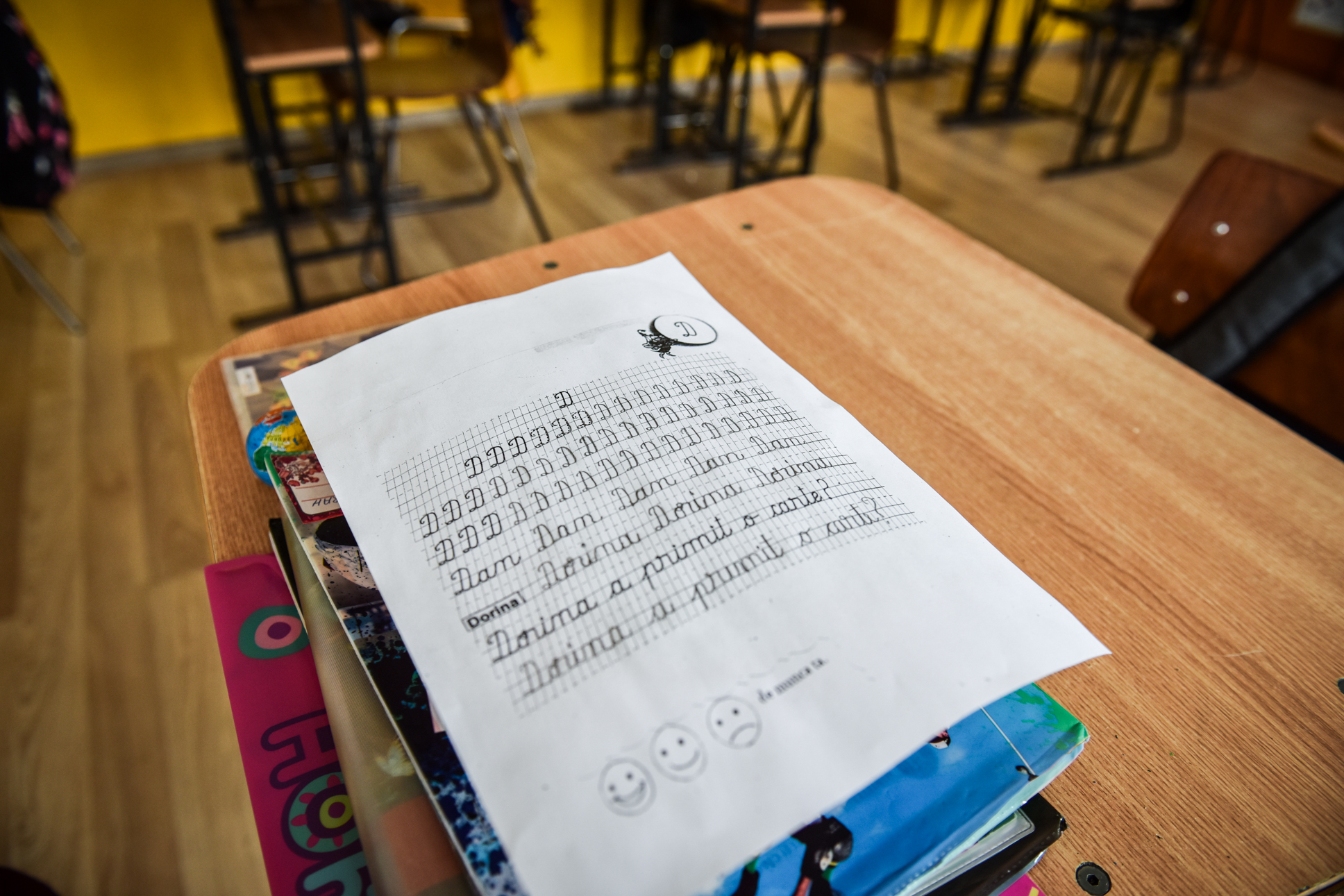 Crește numărul elevilor și profesorilor infectați cu SARS CoV-2. Aproape 40% dintre școlari învață on line