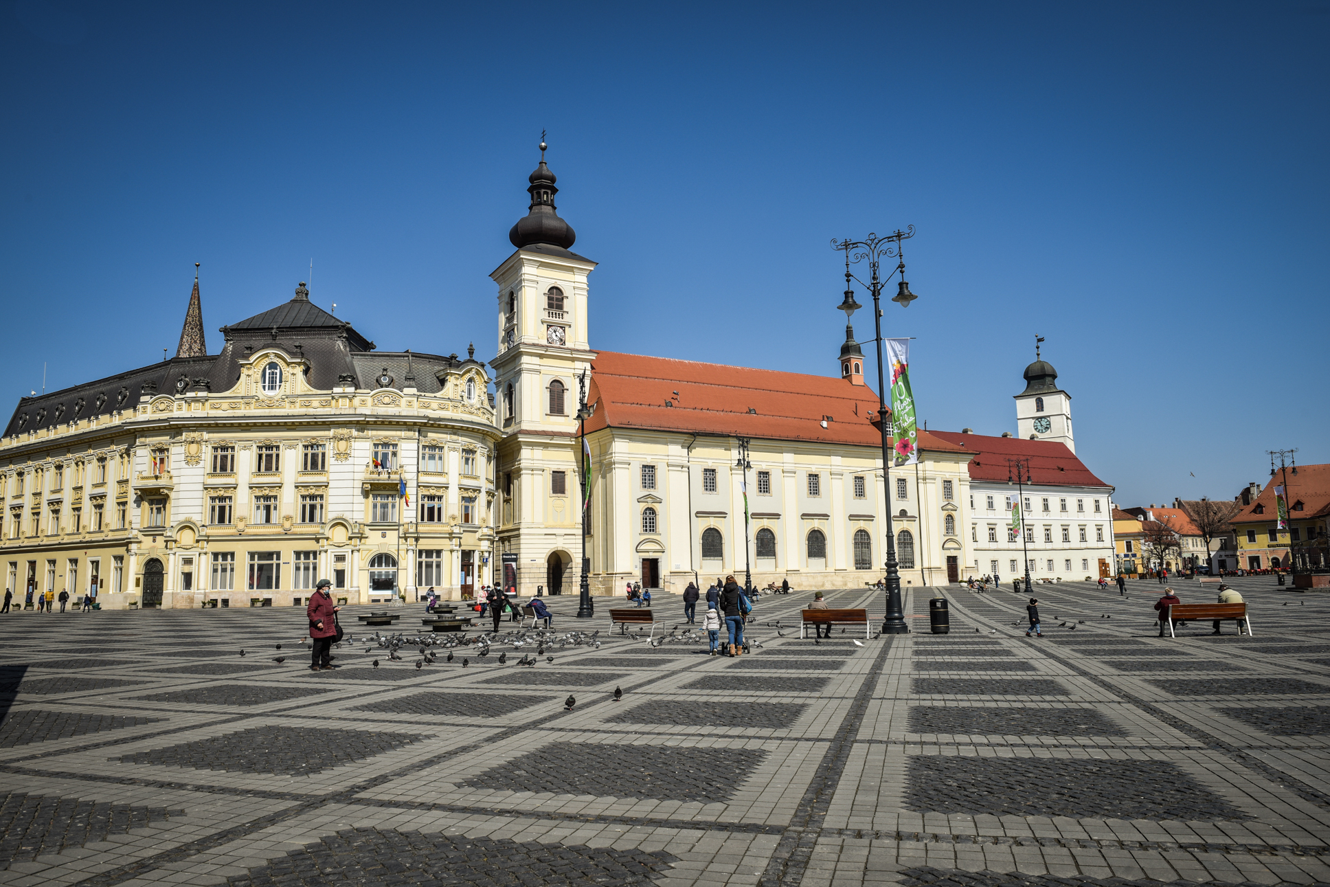 Incidența continuă să crească în Sibiu și Cisnădie, dar scade ușor în Șelimbăr. Situația în localitățile județului
