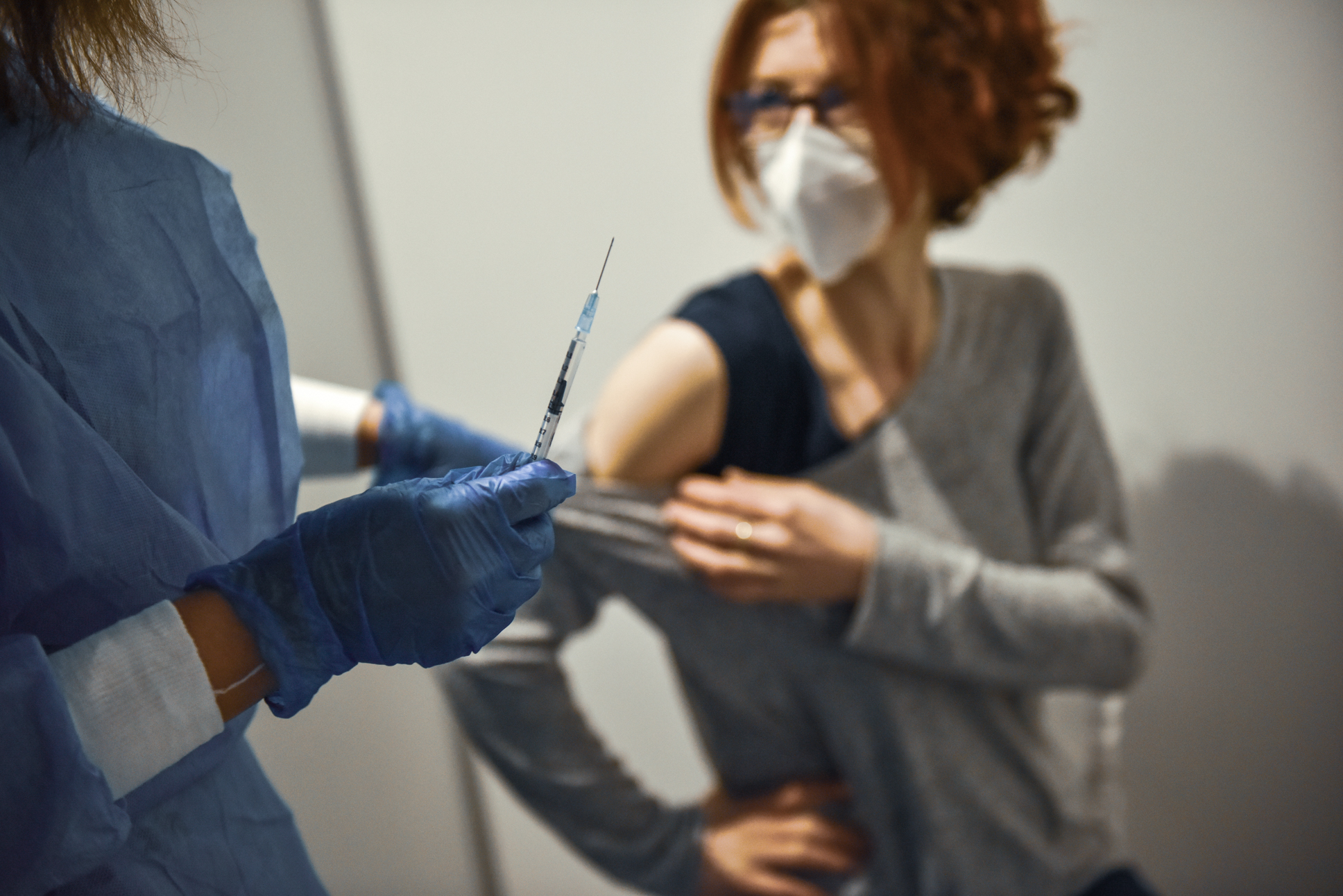 Cât de eficient este vaccinul AstraZeneca în viața reală. Mi-am făcut testul de anticorpi