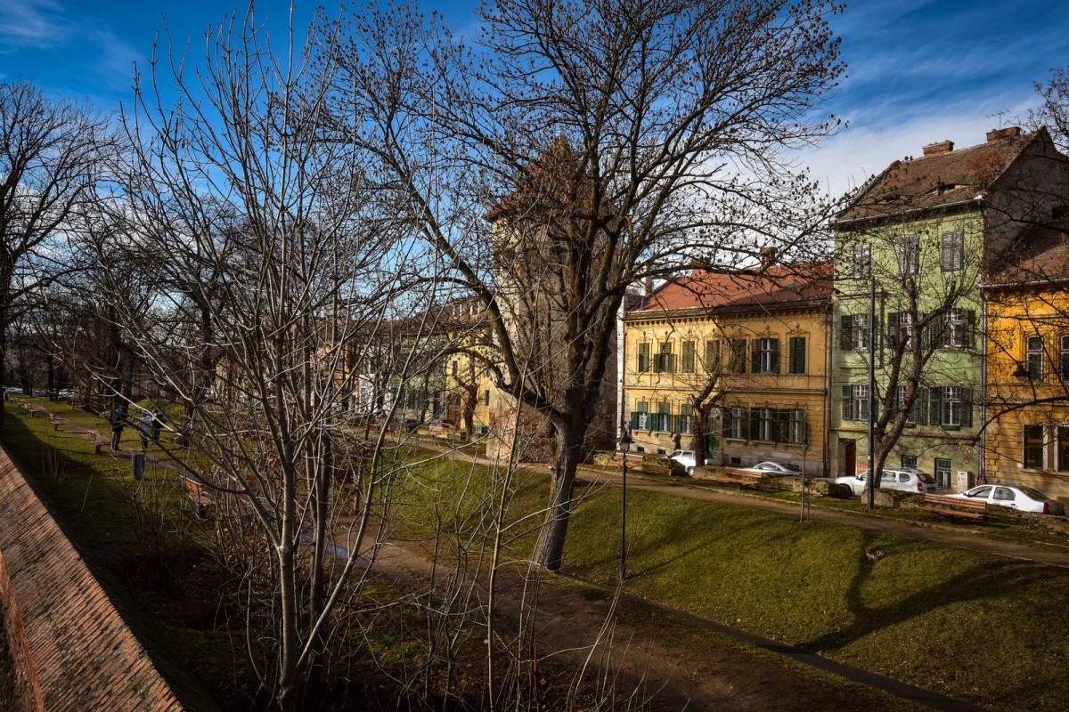 4.90 - incidența în municipiul Sibiu, cu 835 de cazuri active. Rata de infectare în localitățile județului