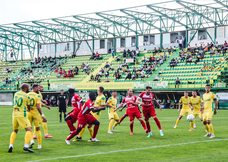 Medicii de la Spitalul din Mediaș vor face teste rapide la intrarea pe stadion, înaintea meciului FC Hermannstadt-Mioveni