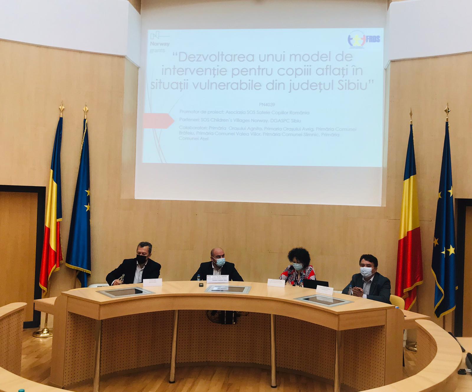 300 de copii din familii vulnerabile din județul Sibiu vor beneficia de servicii sociale și educaționale