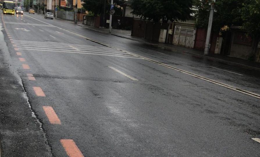 Nemulțumirile sibienilor au fost ascultate. Primăria înlocuiește limitatoarele de viteză de pe Alba Iulia