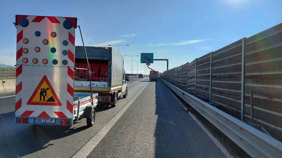 Restricţii de circulaţie pe A1 Sibiu - Deva. Se lucrează în zona municipiului Sibiu
