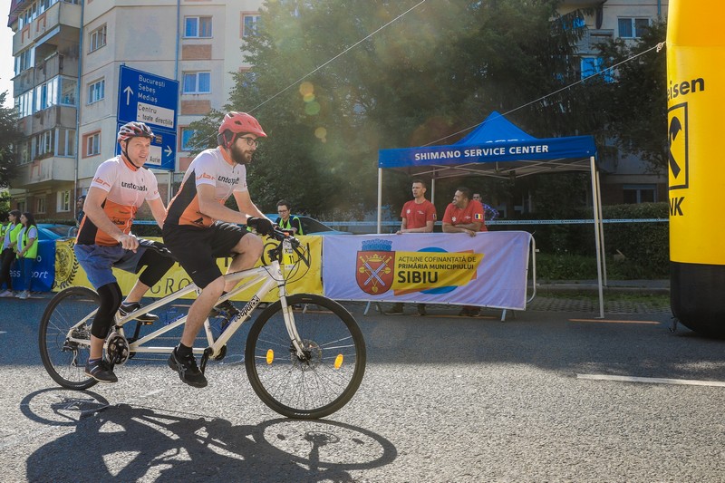Proiectele maratonului: Biciclete tandem pentru persoanele cu deficiențe de vedere din Sibiu