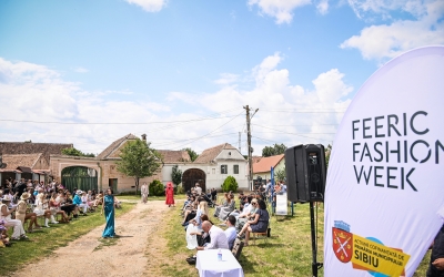 Feeric Fashion Week: prezentare de modă cu piese vechi de îmbrăcăminte, reutilizate, restilizate