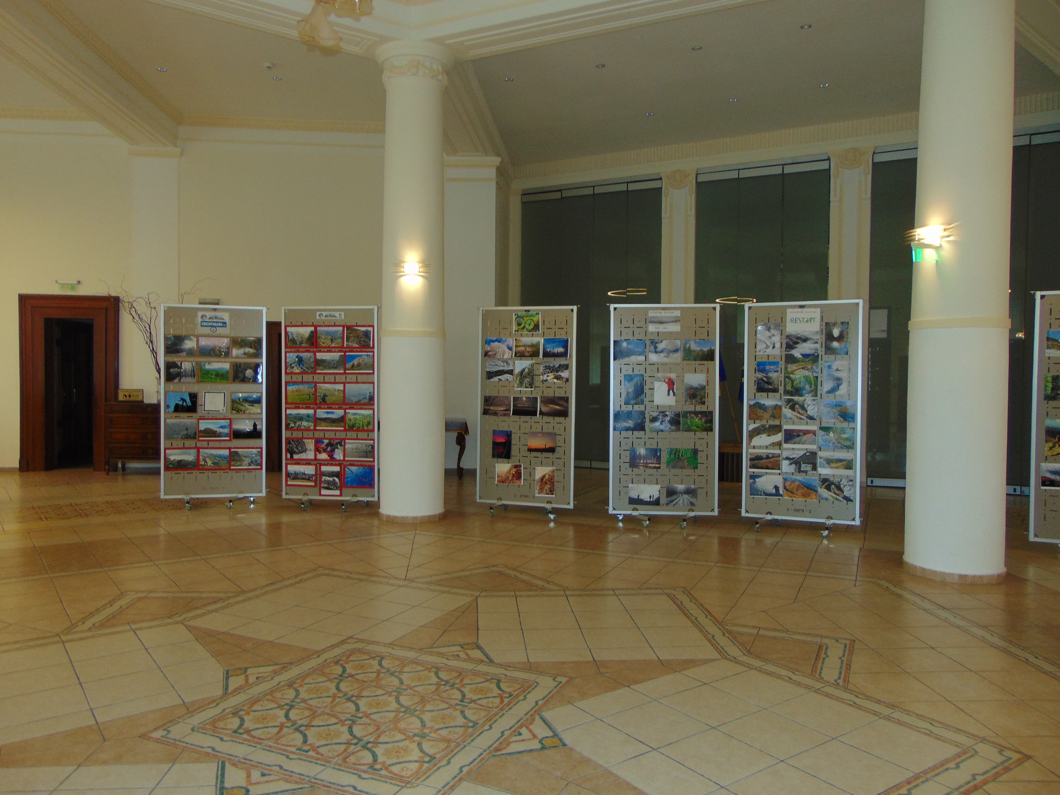 Expoziția cu tematică montană ,,Om și Munte” a ajuns la cea de-a VIII-a ediție
