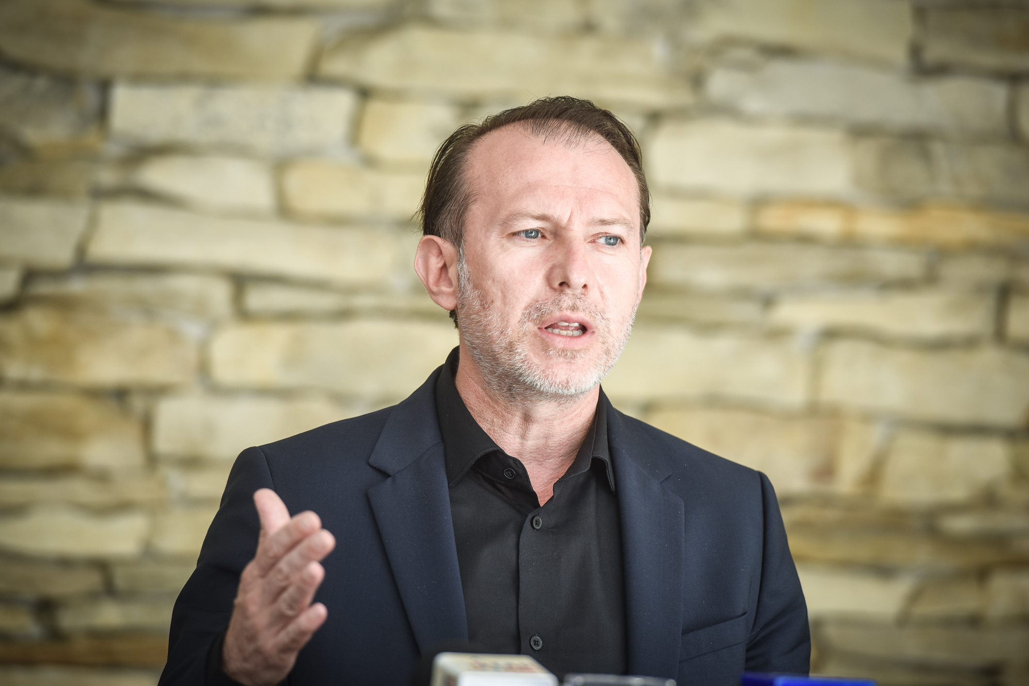 Cîţu: Am aprobat măsurile de relaxare a restricţiilor de la 1 august; nu se relaxează foarte mult, multe sunt menţinute