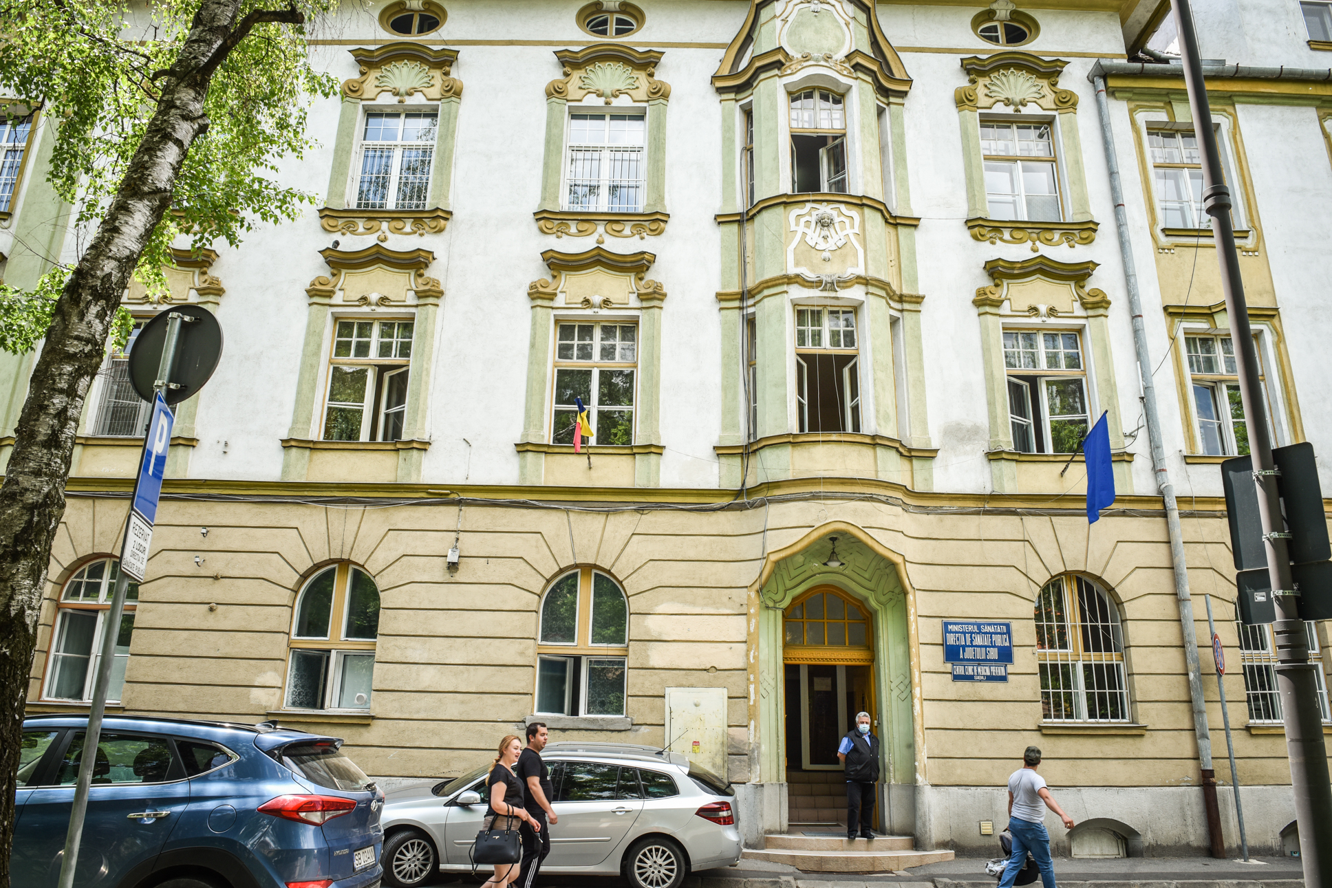 Sibiul, singurul judeţ cu conducere militară la DSP. Decizia depinde de Ministerul Sănătăţii, spune ministrul Apărării