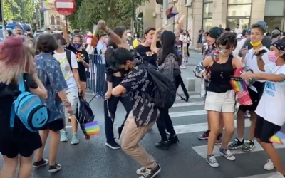 VIDEO Bucharest Pride se desfășoară în București în același timp cu ”Marșul pentru ormalitate”