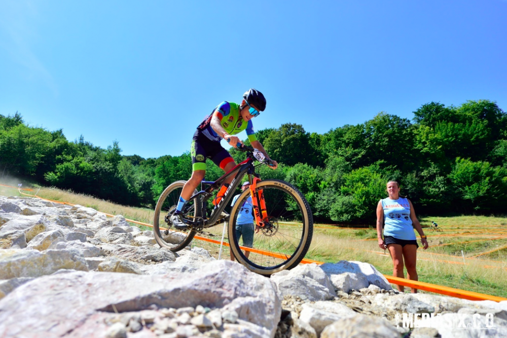 Peste 100 de sportivi din toată țara at the participat o competiție de ciclism dedicată copiilor, the Mediaș