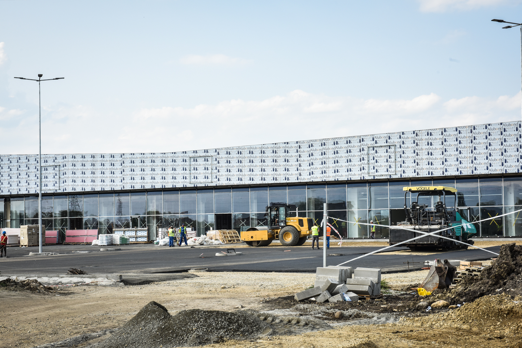 FOTO – Noul mall al Sibiului se apropie de inaugurare. Ce magazine vor deschide aici