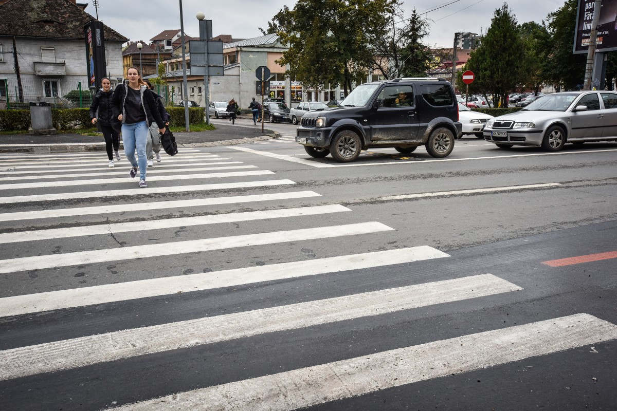 Primăria Sibiu vrea să monteze două noi semafoare pe Bulevardul Corneliu Coposu și unul pe strada Rahovei