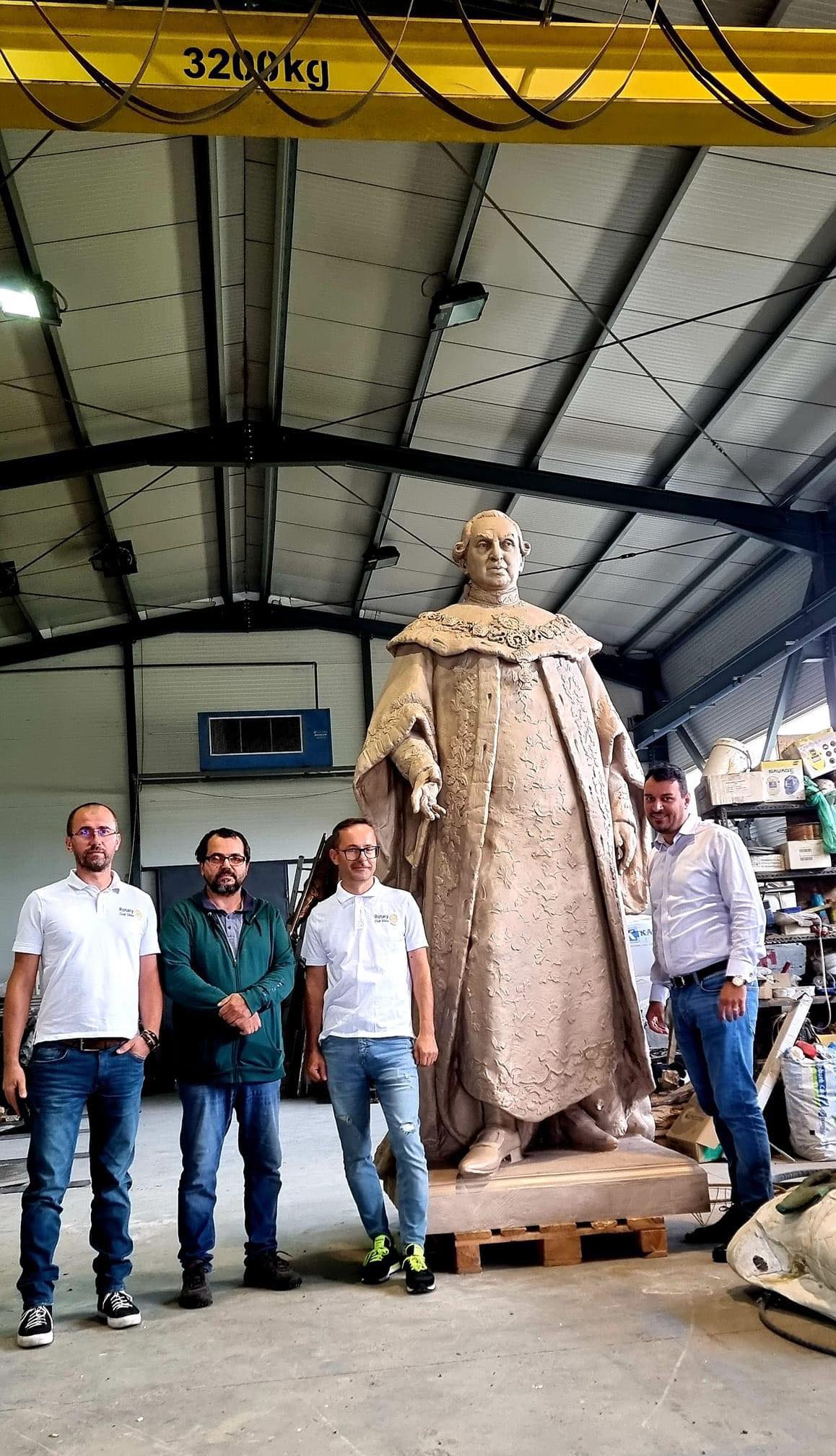 Președintele Iohannis vine să inaugureze statuia lui Brukenthal din Piața Mare