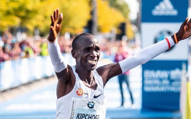 Millimeter Benign comedy Kenyanul Eliud Kipchoge a câștigat maratonul la Jocurile Olimpice de la  Tokyo