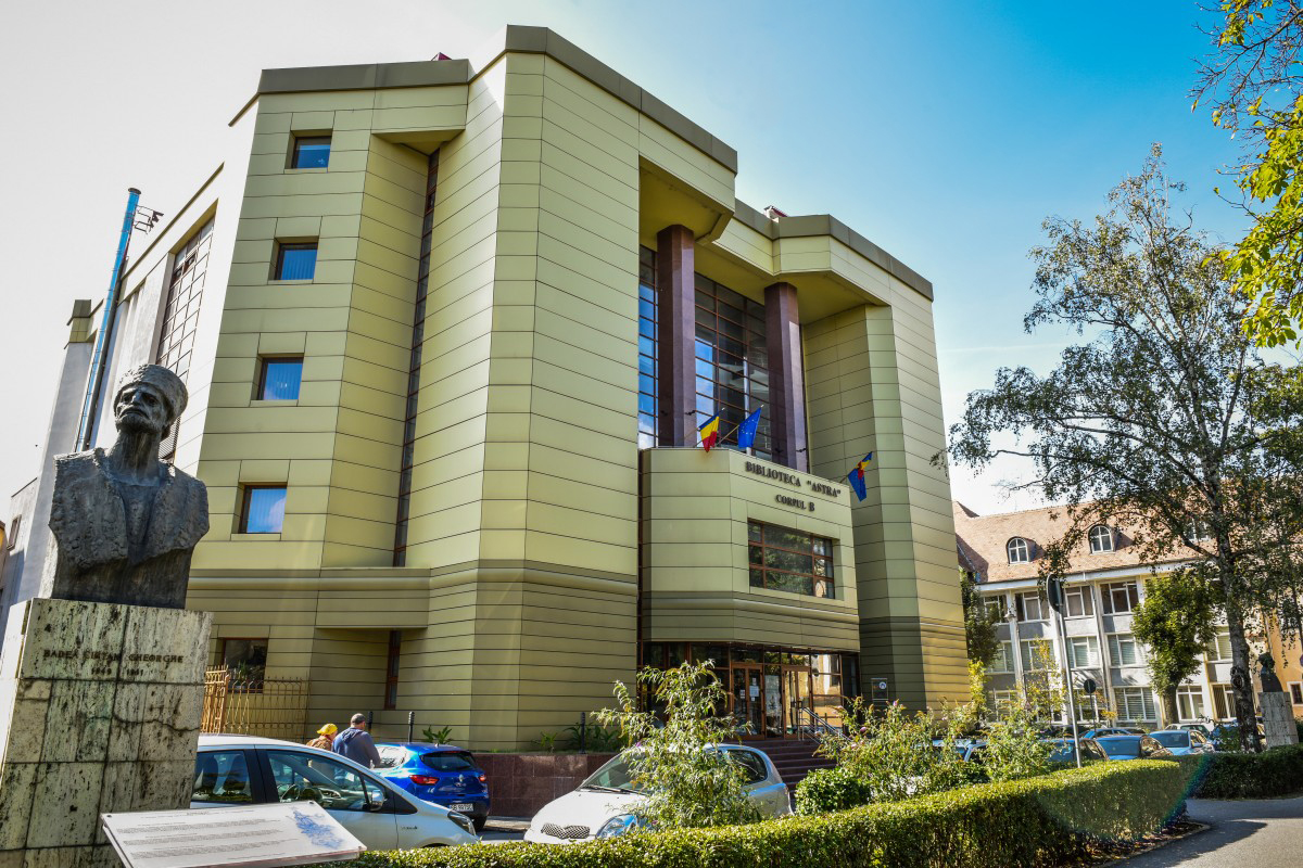 Soluție pentru angajații Bibliotecii ASTRA: Lucrați fără bani până facem noi rost. Instituția a rămas oficial fără buget de salarii