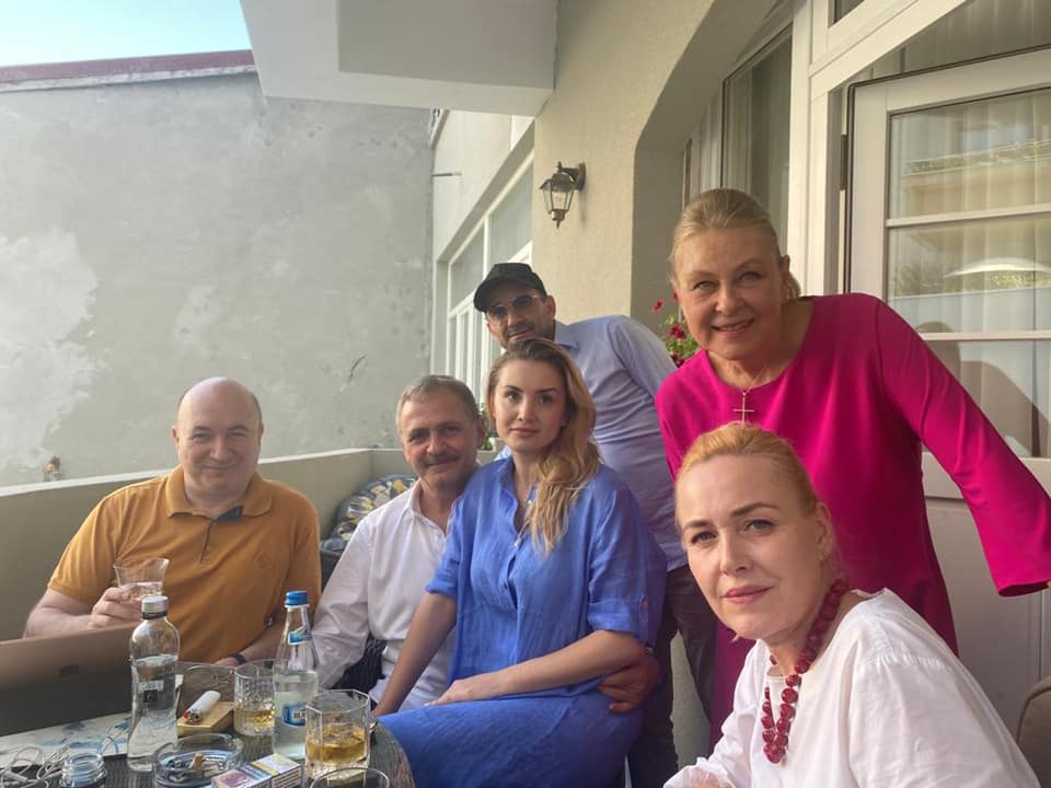 Dragnea: Nu câştig foarte mult, dar cu ce câştigă Irina, cu ce câştig şi eu, cu ce mă ajută copiii, nu mor de foame