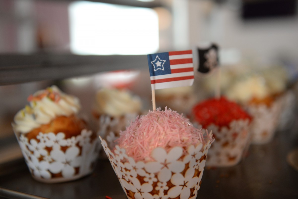 Studiu: doi din trei copii mănâncă dulciuri zilnic