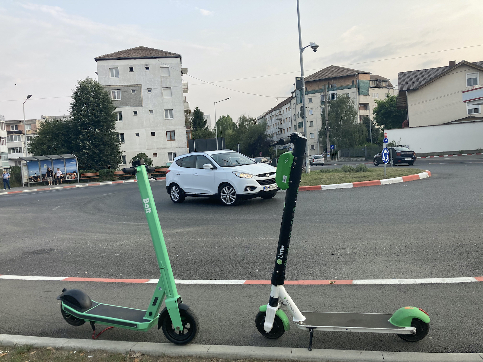 Bolt vs. Lime. Am testat ambele trotinete electrice disponibile în Sibiu