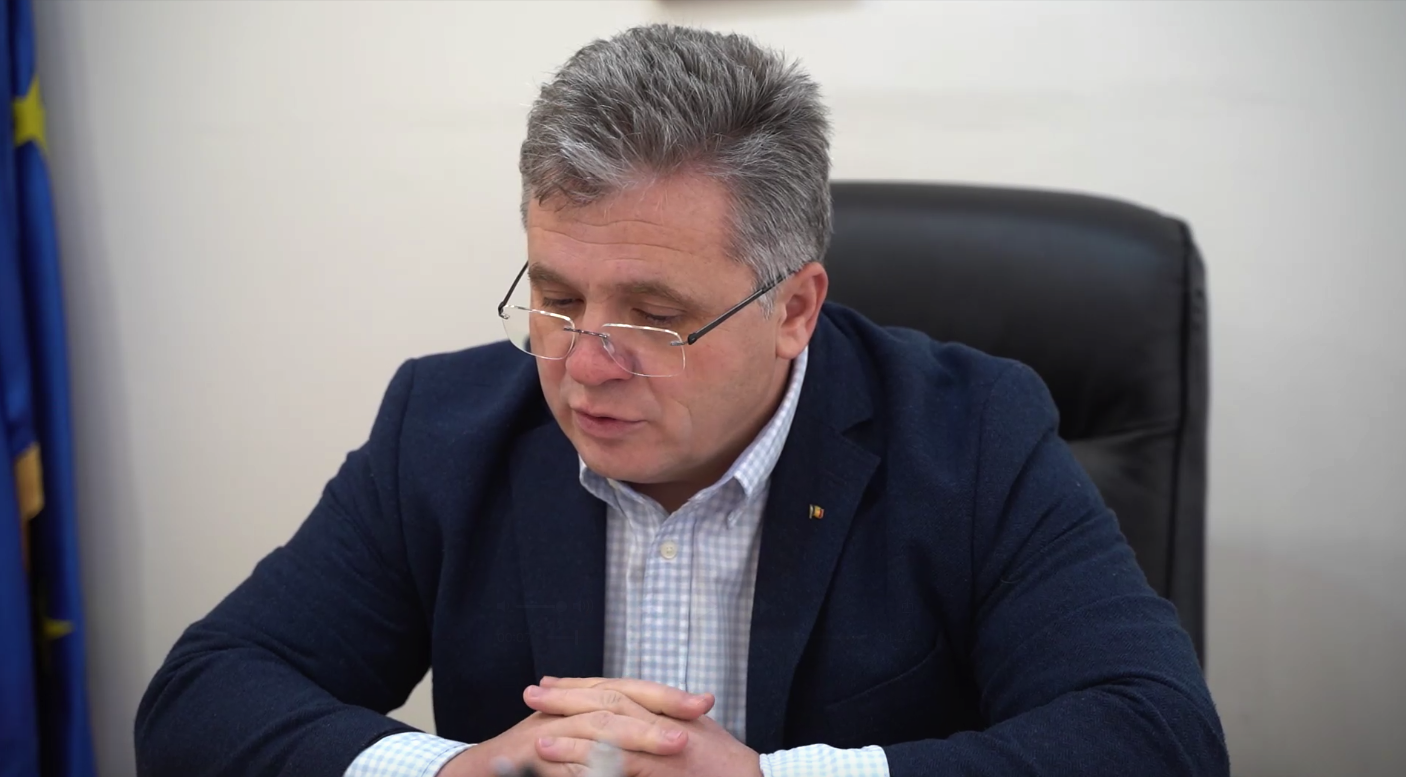 Echipamente de protecție și dispozitive medicale ajung la unitățile de învățământ din Mediaș, exclusiv din fonduri europene  