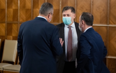 Rafila: Vaccinarea nu va fi obligatorie în România. Nu cred că este potrivită obligativitatea, trebuie să lucrăm mai mult pe informare