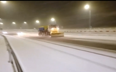 Avertizare: ninge viscolit pe mai multe șosele din Transilvania