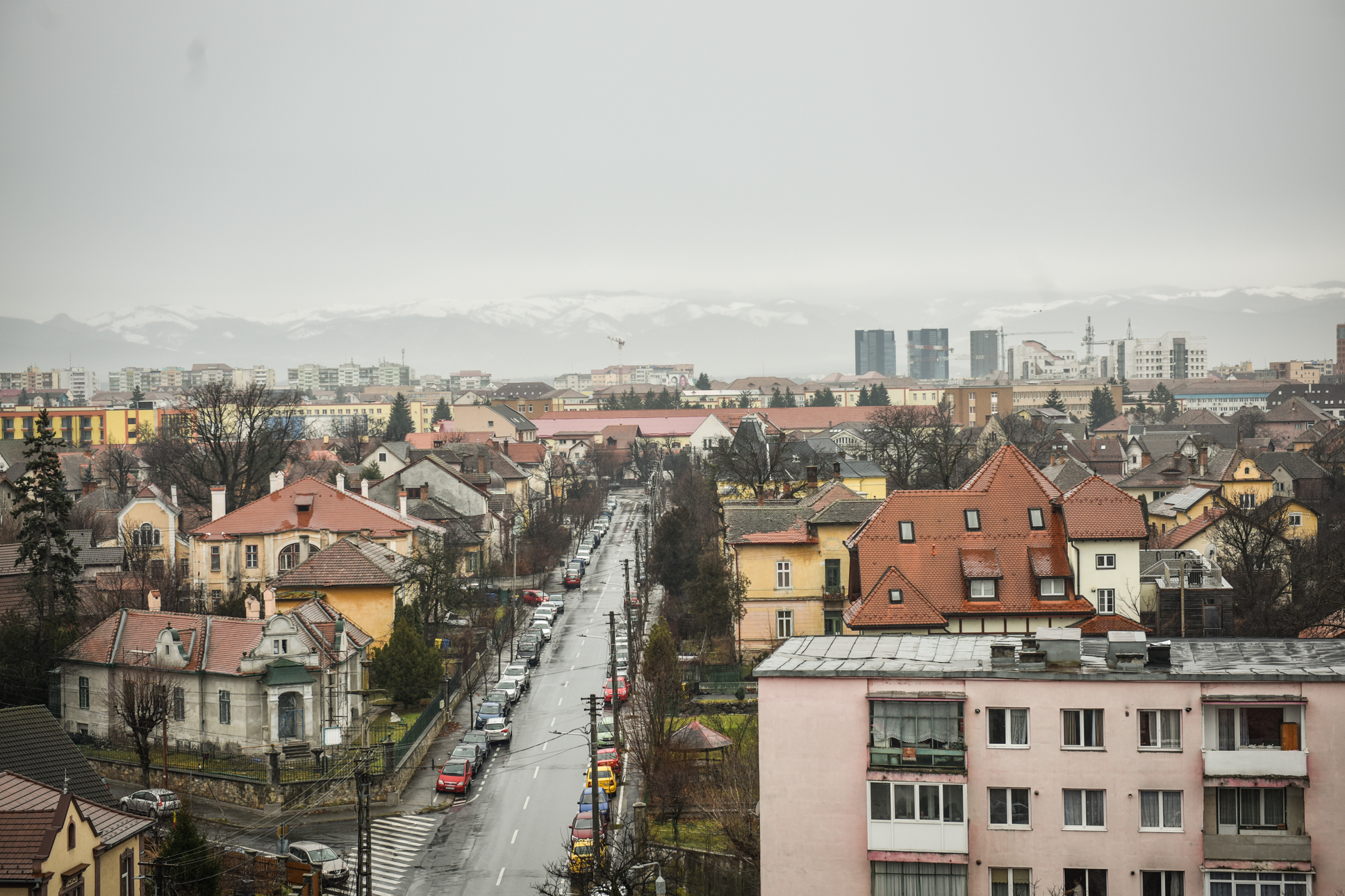 7,36 la mie este incidența în mun. Sibiu, cu 1.249 de cazuri active. 17 localități din județ au o rată de infectare de peste 3
