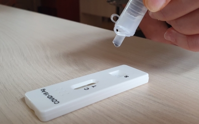 Lista medicilor de familie din județul Sibiu care fac gratuit teste rapide celor cu simptome COVID