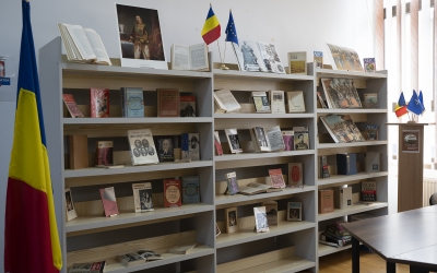 Expoziție de carte „Pe-al nostru steag e scris Unire“, la biblioteca „Stephan Ludwig  Roth” din Mediaș