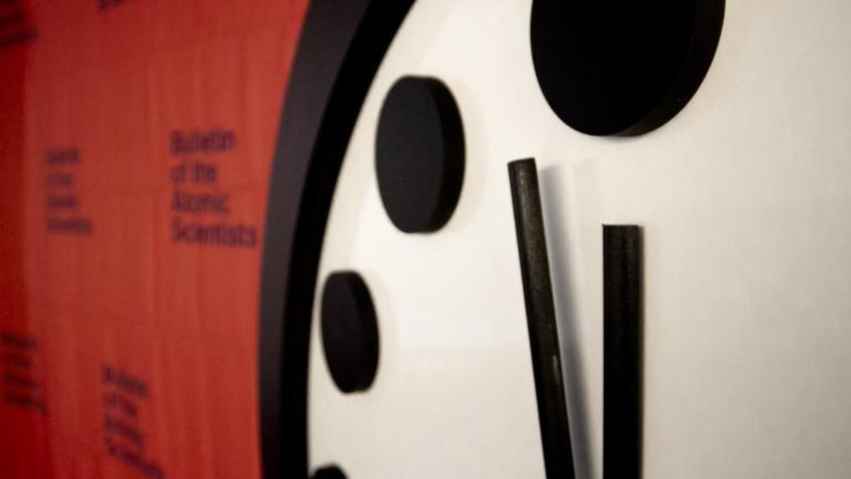Acele Ceasului Apocalipsei rămân la 100 de secunde de dezastru