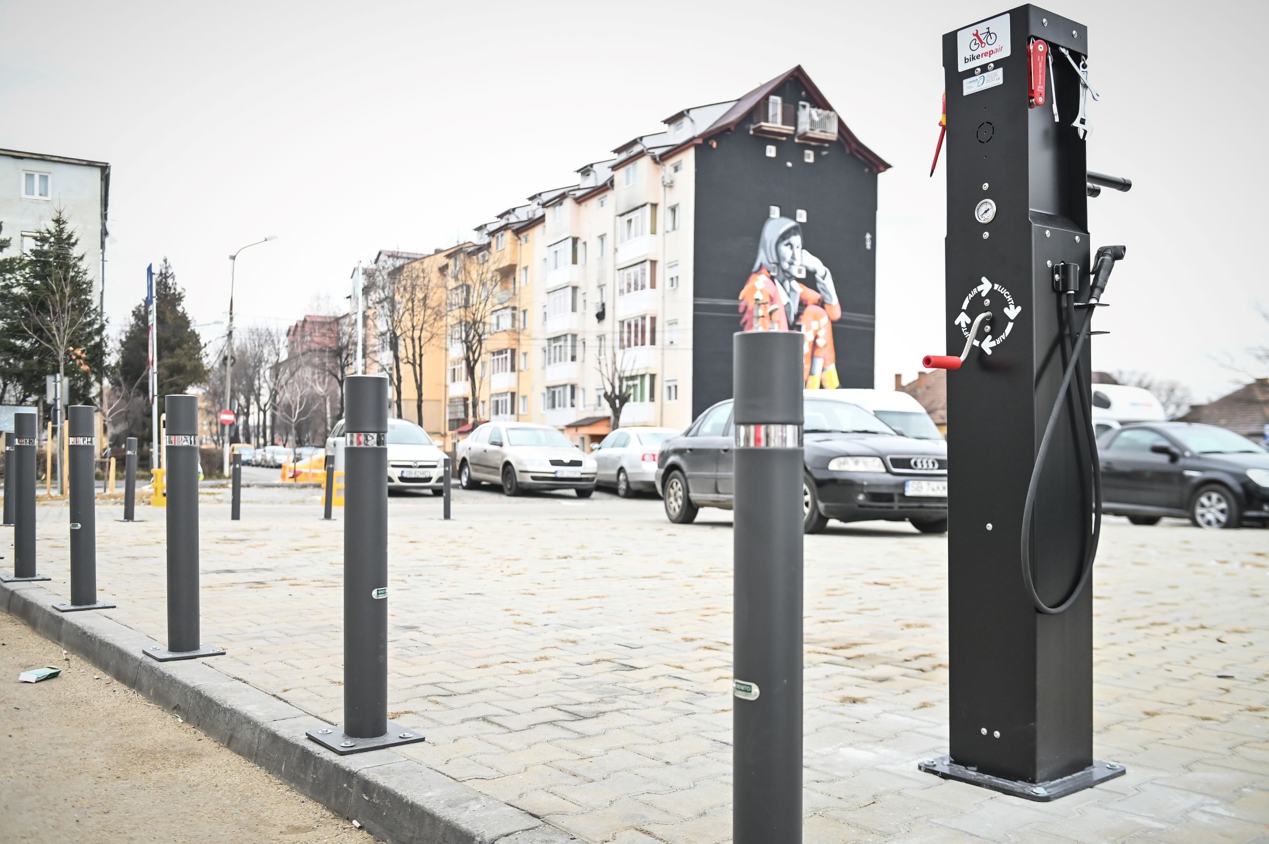 Primăria, despre stațiile de reparat biciclete din oraș: ”să știți că acesta este doar începutul”