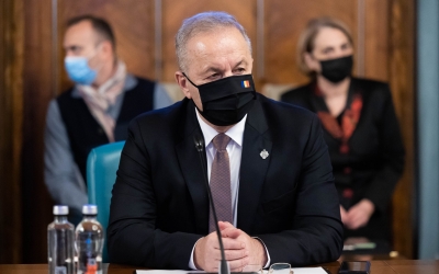 Vasile Dîncu: Nu este nevoie în acest moment să ne pregătim pentru război